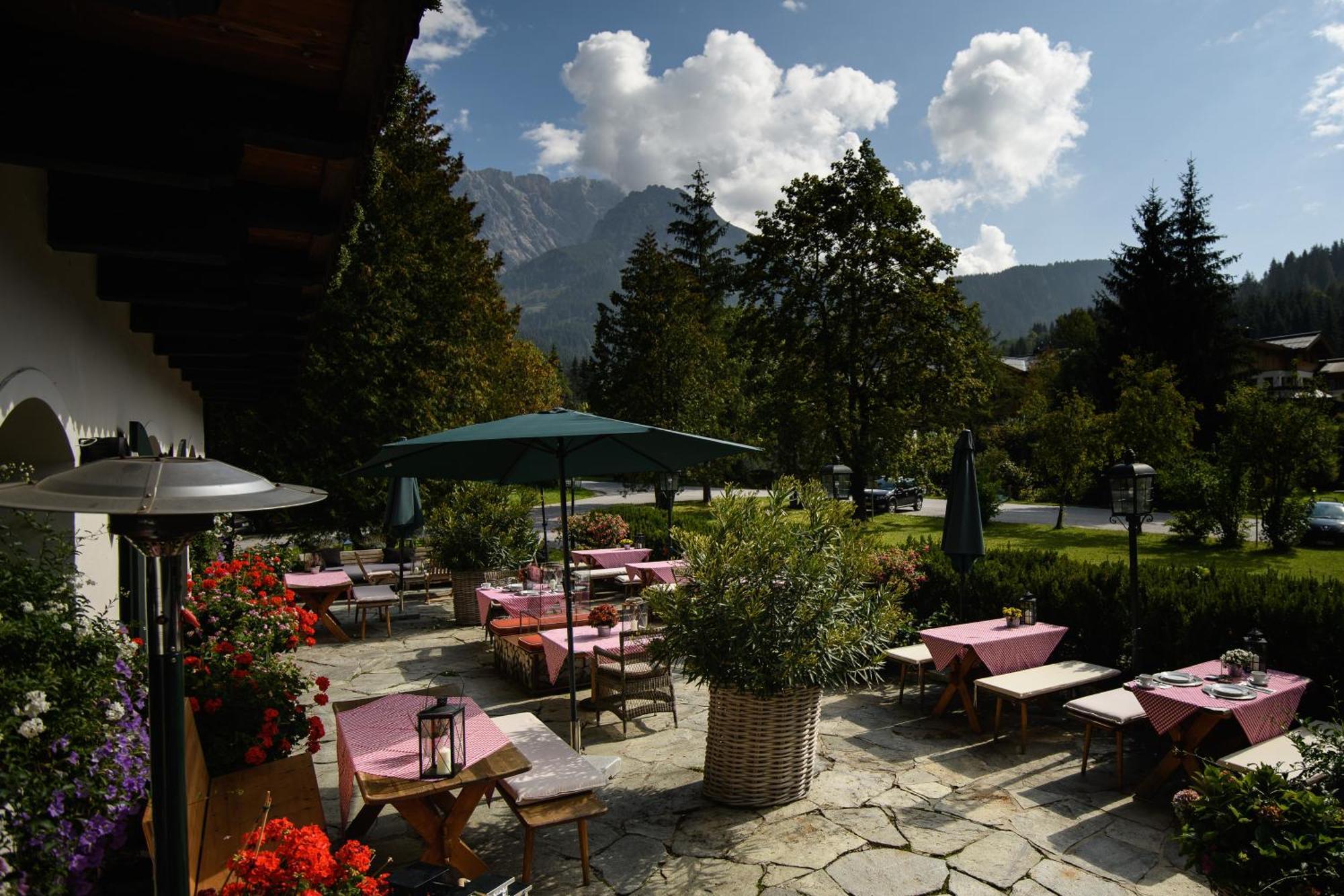 House Of Huetter - Wachtelhof & Spa Maria Alm am Steinernen Meer Esterno foto